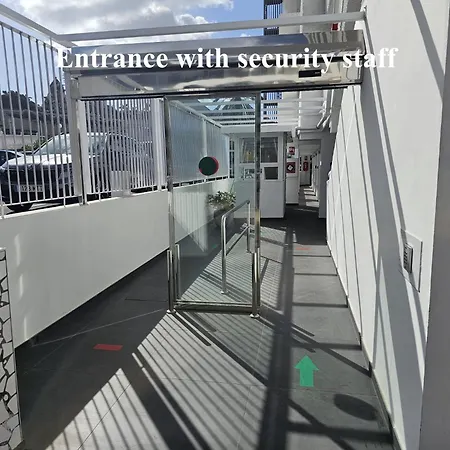 公寓 With Sea View Near The *