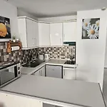 Apartman With Sea View Near The Playa de las Américas